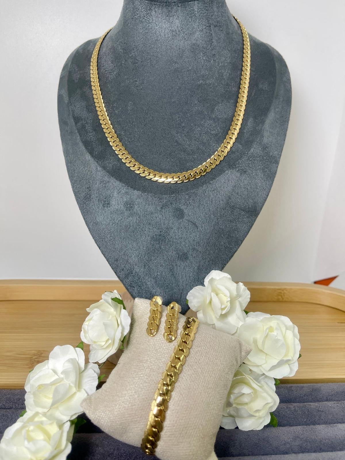 Conjunto pulsera y pendientes