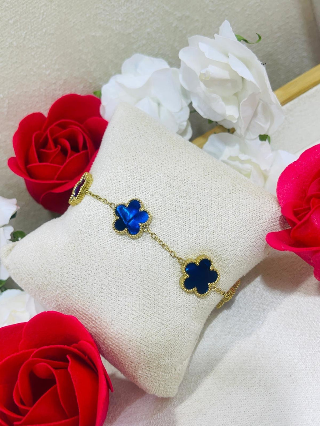 Essence- Pulsera floral en acero inoxidable y chapado en oro